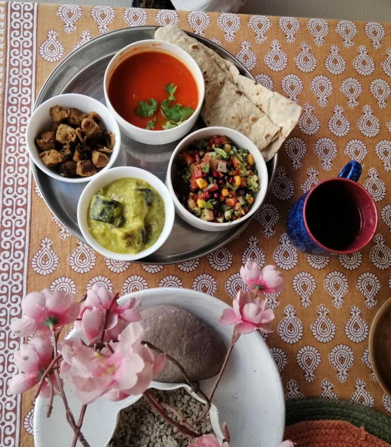 Ganga Vatika Boutique Hotel, リシケーシュ エクステリア 写真