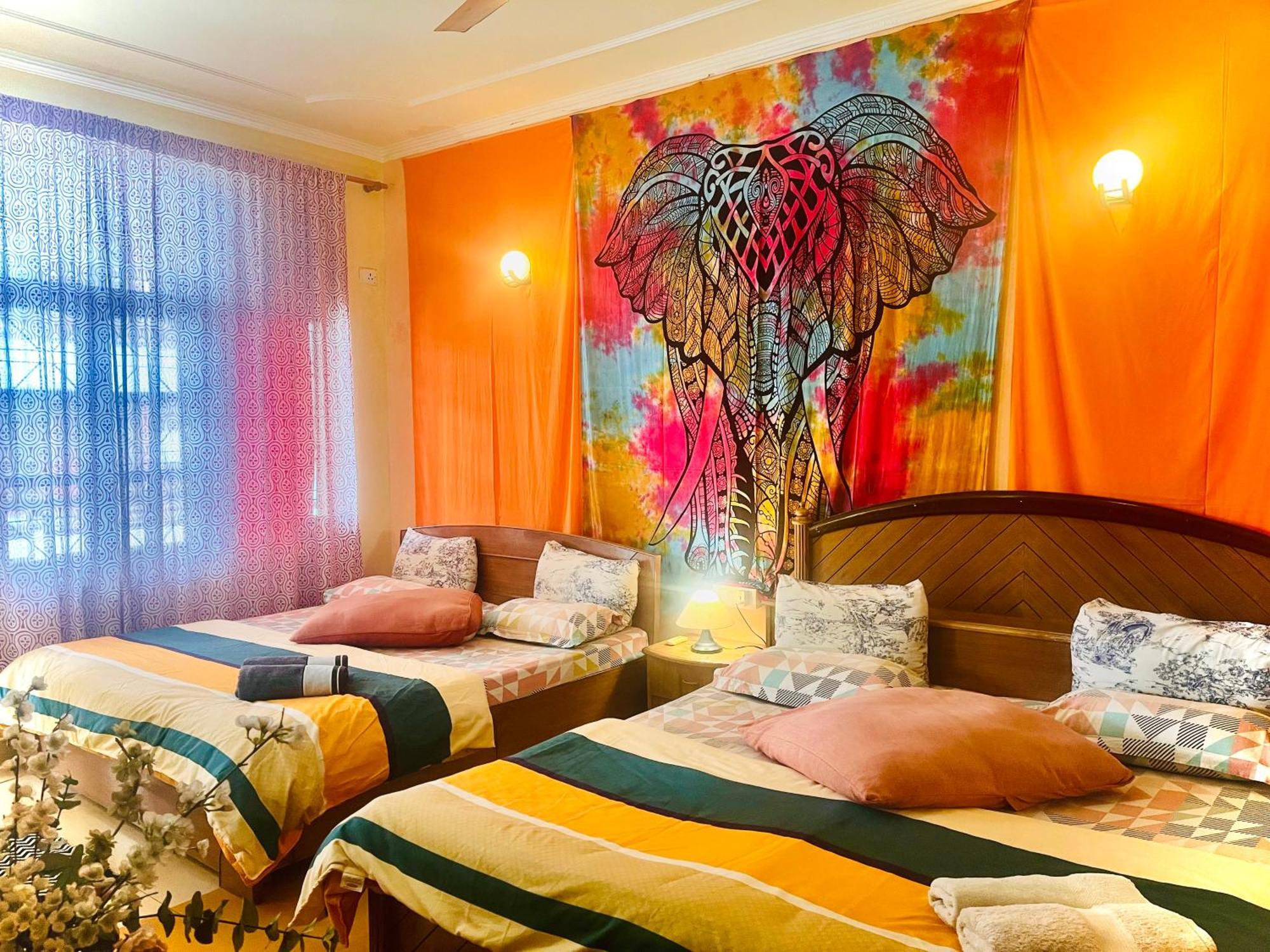 Ganga Vatika Boutique Hotel, リシケーシュ エクステリア 写真