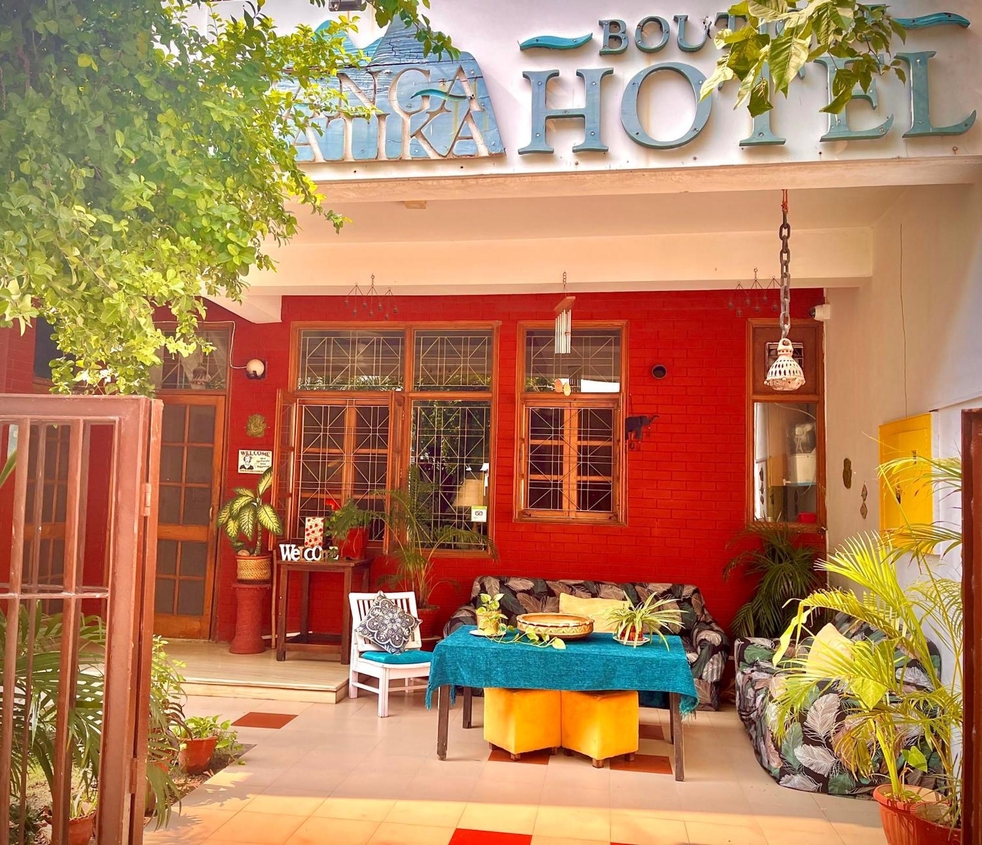 Ganga Vatika Boutique Hotel, リシケーシュ エクステリア 写真