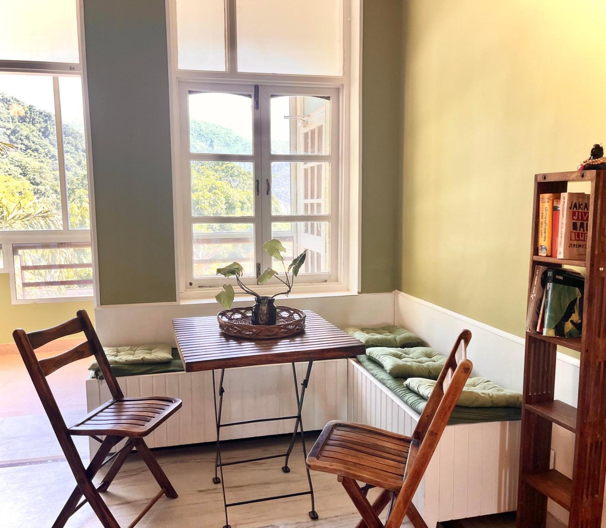 Ganga Vatika Boutique Hotel, リシケーシュ エクステリア 写真