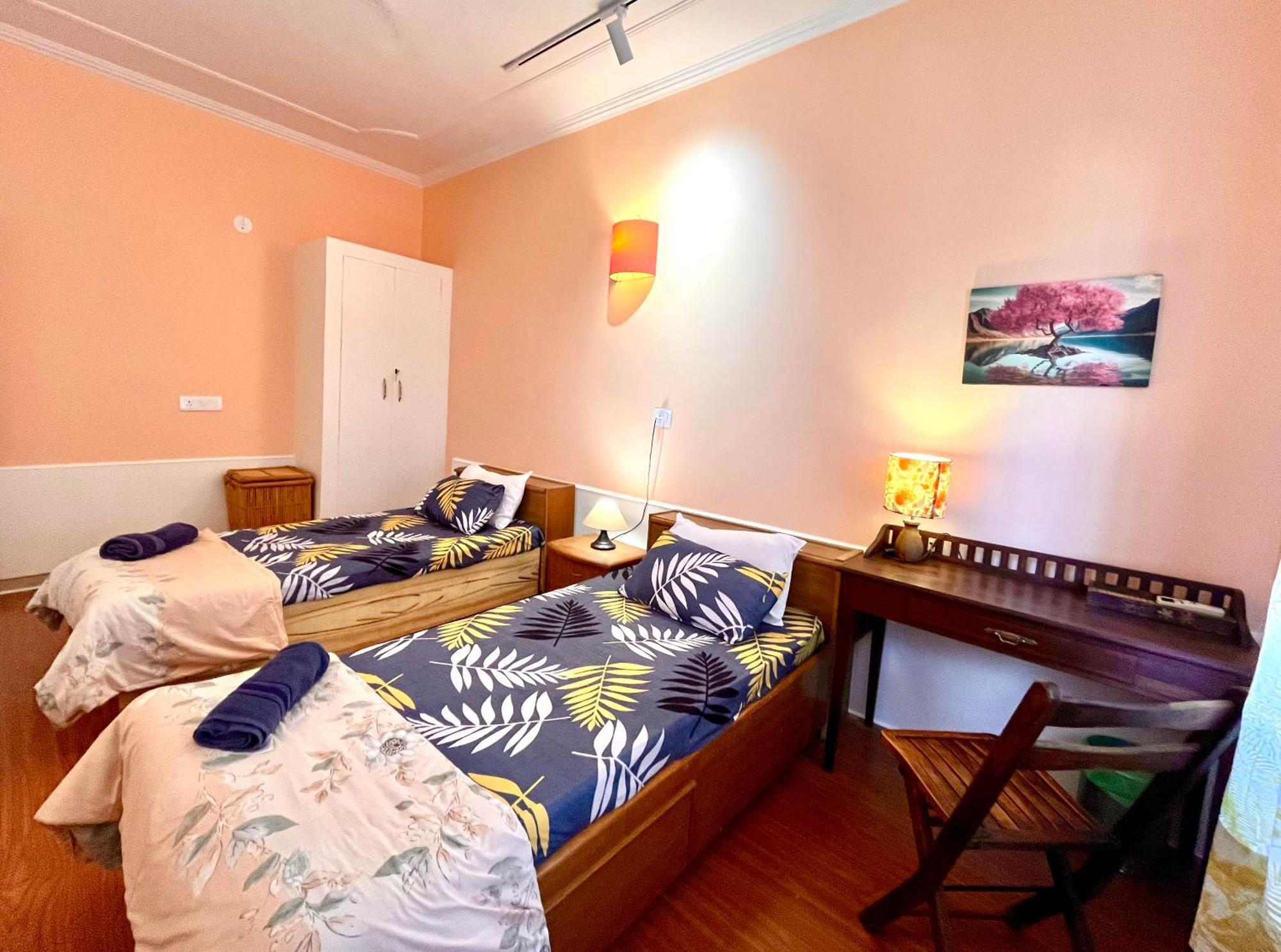 Ganga Vatika Boutique Hotel, リシケーシュ エクステリア 写真